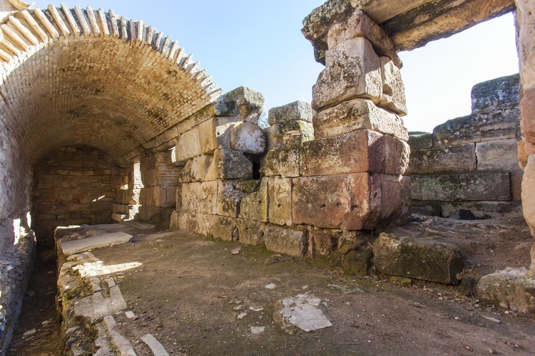 yacimiento castulo linares