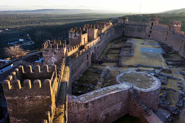 castillo baños de la encina visitas guiadas la encina turismo