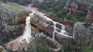 cascada de la cimbarra